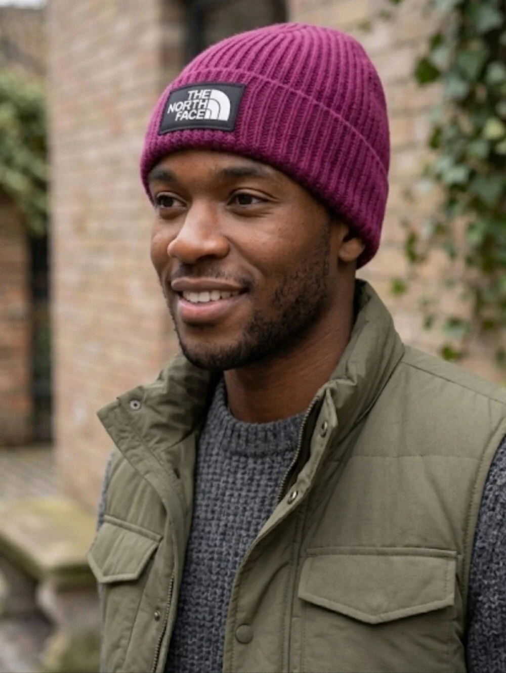 The North Face NWOT Purple Burgundy Knit Beanie Logo Hat OS